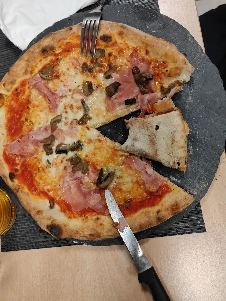 Menu_Italy Pizzeria di Giorgio Valota_Boltiere_image_2