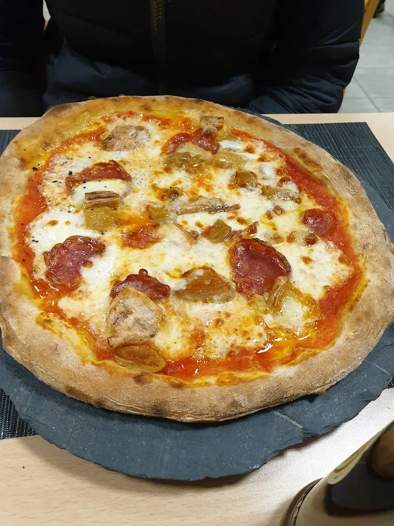 Menu_Italy Pizzeria di Giorgio Valota_Boltiere_image_7