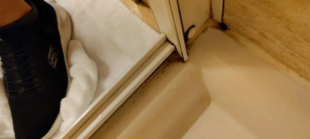 Ruud van Hassel_Hotel Villa Zoia_Boltiere_review