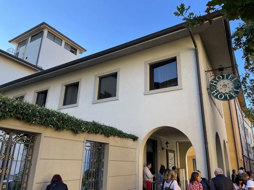 Marian Neichev_Hotel Villa Zoia_Boltiere_review