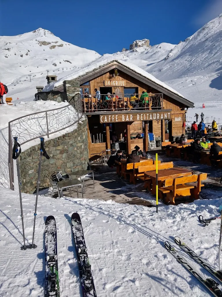 La Motta skigrill_Valtournenche_slider_image_3
