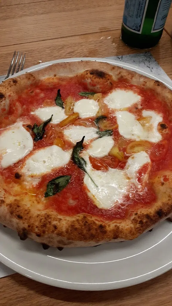 MATTEO DIOTISALVI_LUXALE Cassano Magnago | Ristorante-Pizzeria -Pasticceria_Bolladello-Peveranza_review