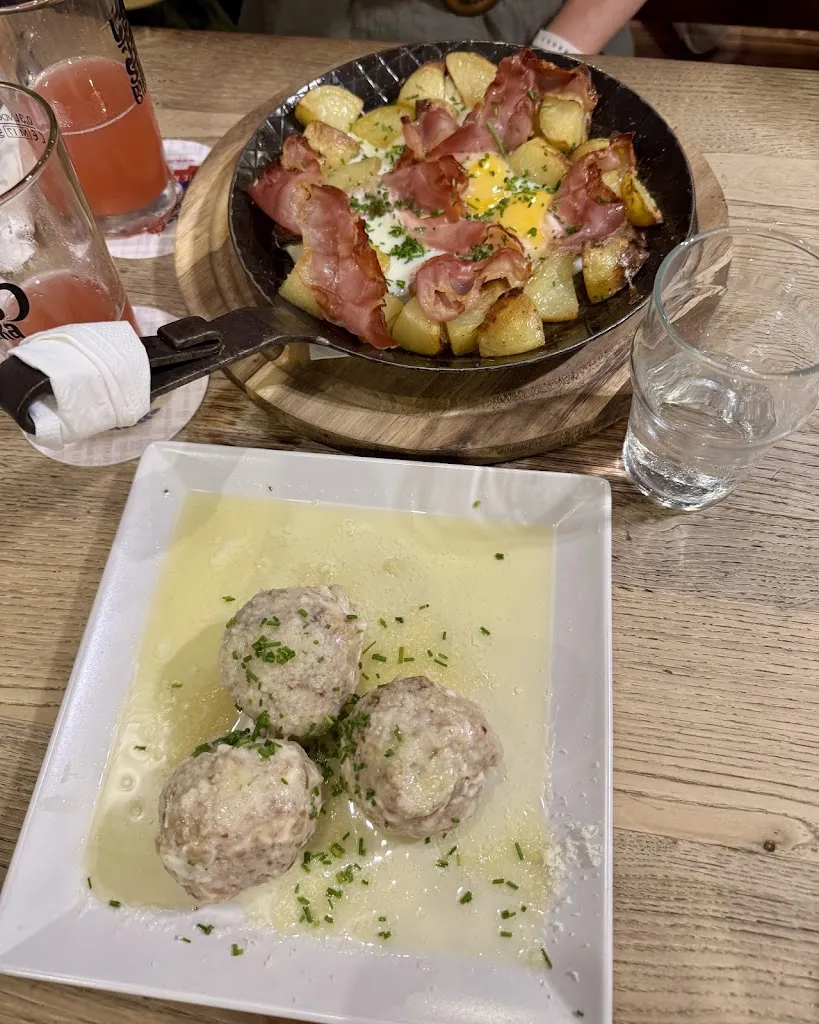 Alessio_Il Kapuziner Platz im Wald _Bolladello-Peveranza_review