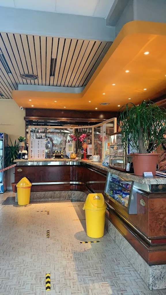 La dolce trattoria restaurant in Bolladello-Peveranza