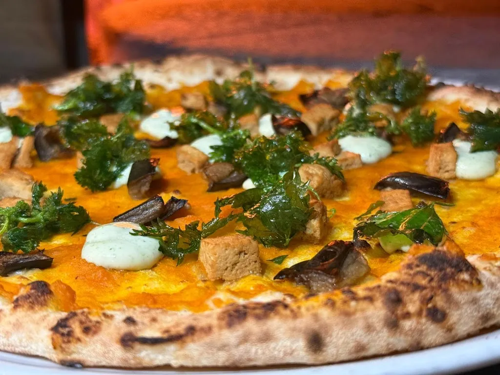 Pizza Factory_Bonate Sotto_slider_image_2