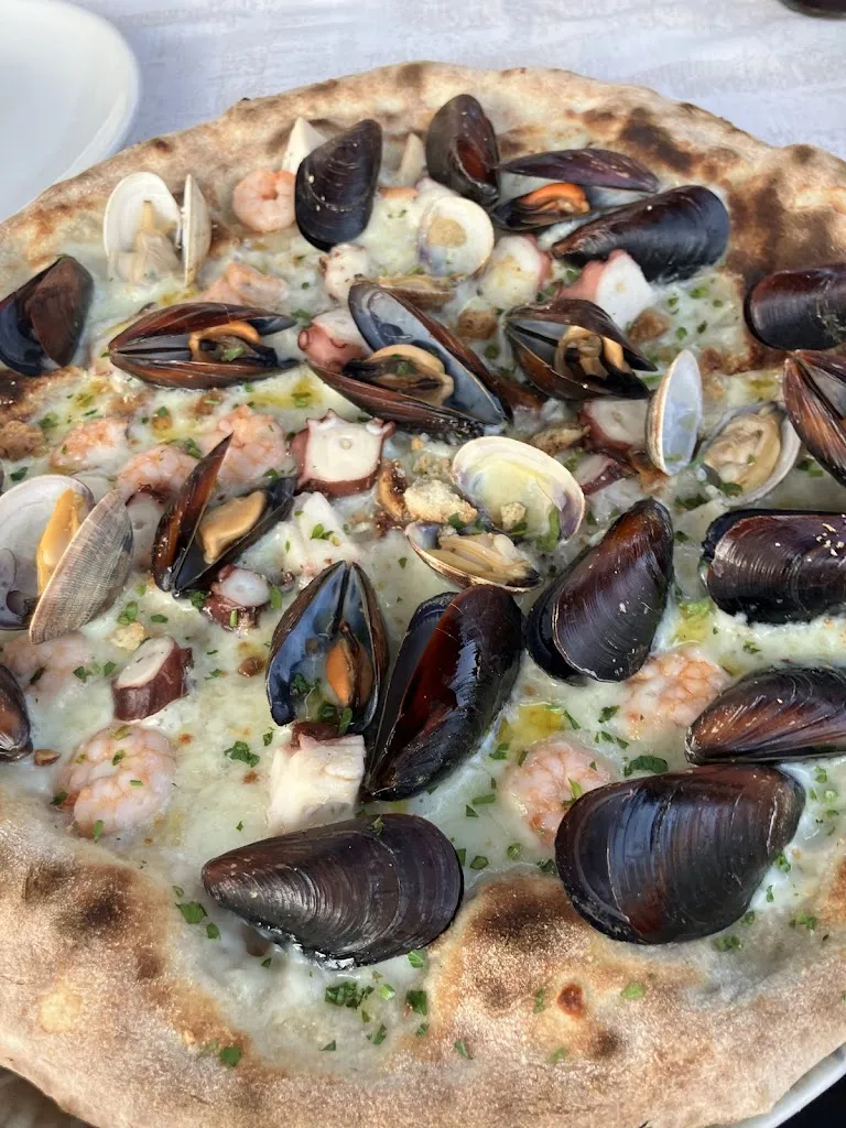 Ricardo_La Grotta Azzurra_Bonate Sotto_review