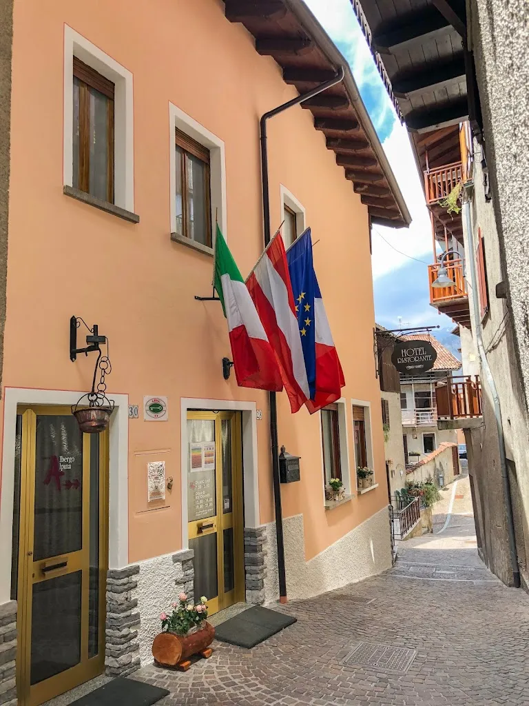 Albergo - Bar - Ristorante Alpina Bondone_Bondione_slider_image_1