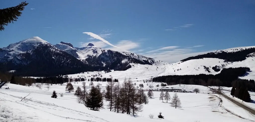 Bond-One Pub - Ristorante - Pizzeria_Bondione_slider_image_3