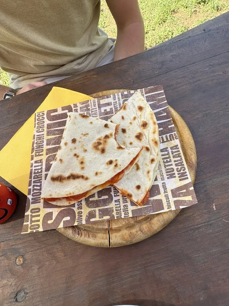 Leoni Schipper_Stand Bike Cafè_Borgarello_recensione