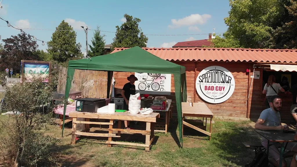 Stand Bike Cafè_Borgarello_slider_image_2