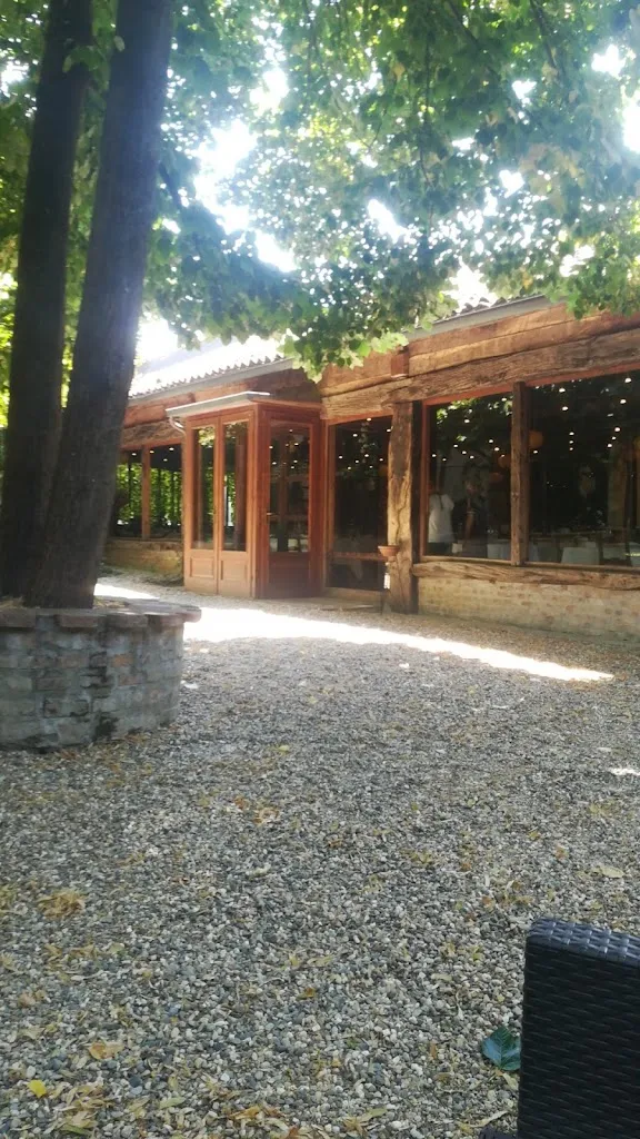 Ristorante @ AGRITURISMO TORRAZZETTA - WINERY_Borgo Priolo_slider_image_2