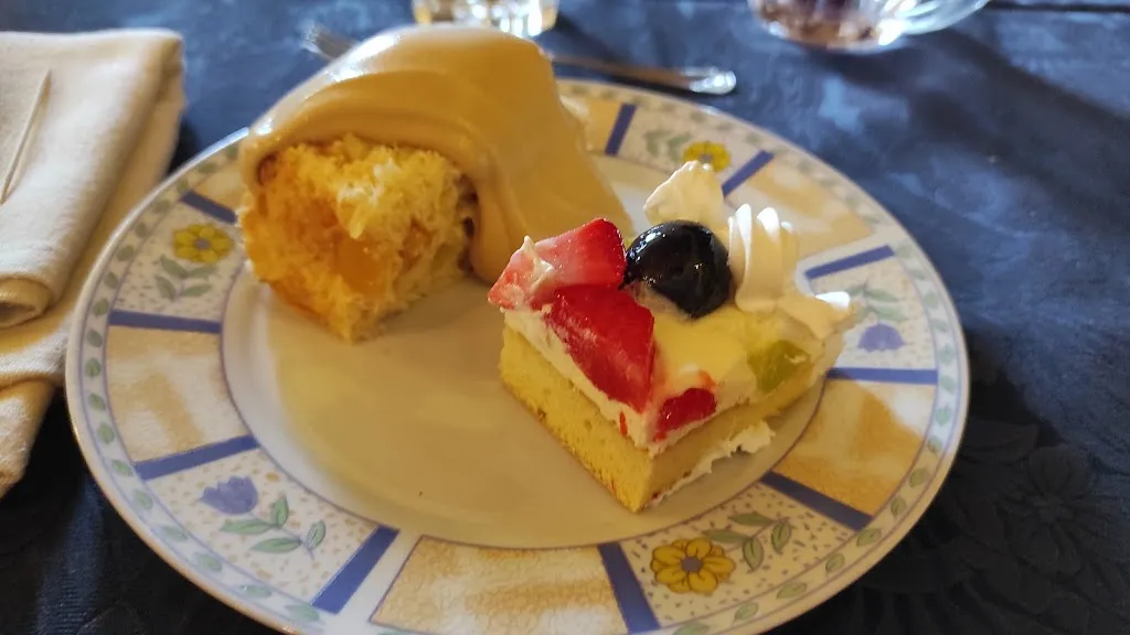 Ristorante @ Agriturismo Il Castagno restaurant in Borgo Priolo