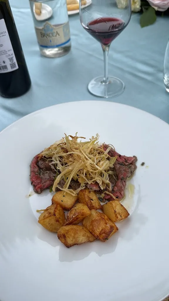 YIPI Asiakastuki & Myynti_Ristorante Cascina Casareggio_Borgo Priolo_review