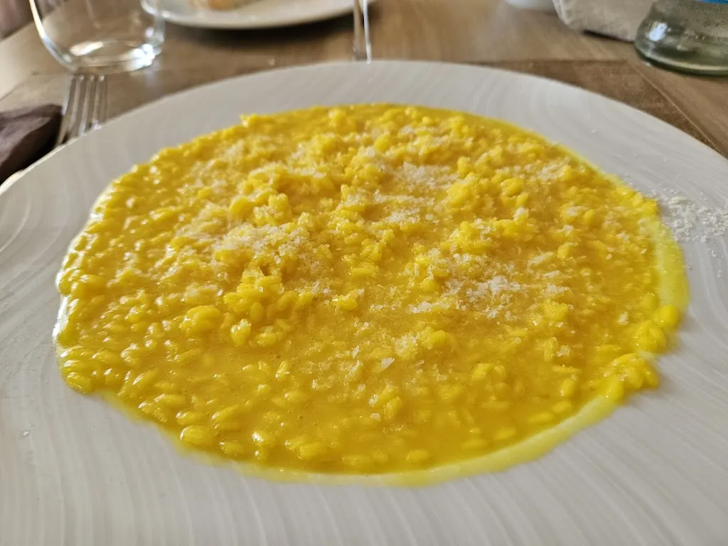 Matteo Scalfi_La Locanda di Montesegale - Food & Relax - cucina con camere_Borgo Priolo_review