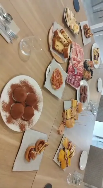 La Locanda di Montesegale - Food & Relax - cucina con camere_Borgo Priolo_slider_image_2