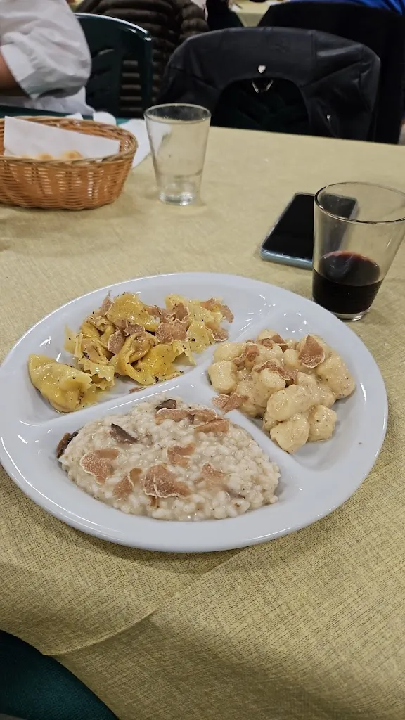 Alessandro Venturini_Fiera Nazionale del Tartufo Bianco di Borgofranco sul Po_Borgofranco sul Po_review