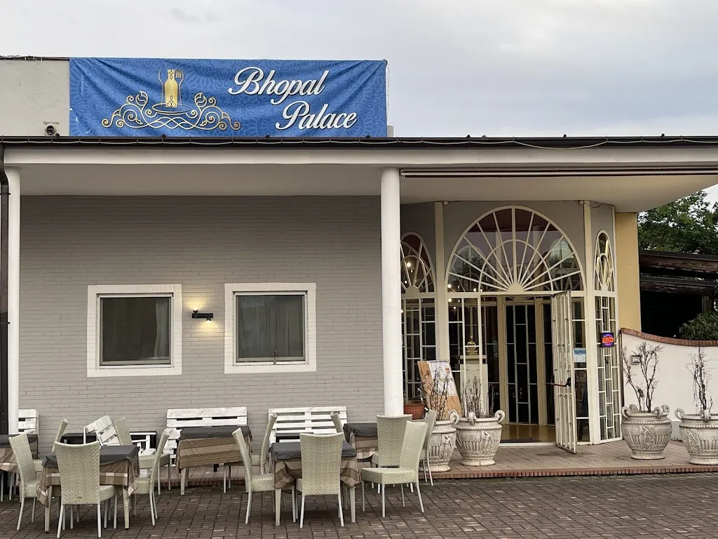 Bhopal Palace Ristorante Pizzeria & Bar_Borgo San Giacomo_slider_image_1