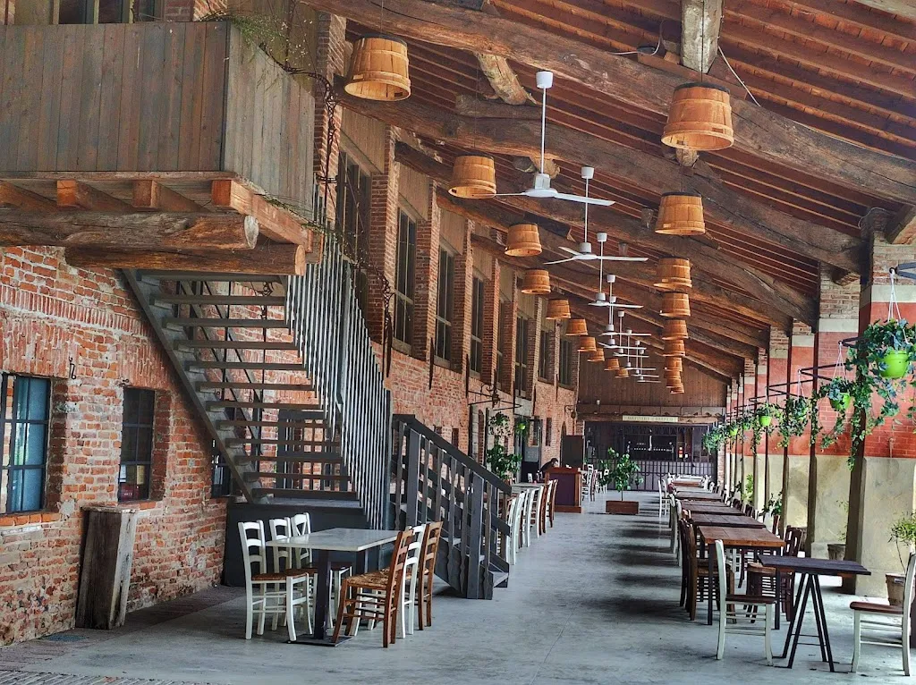 Cascina La Bassa restaurant in Borgo San Giacomo