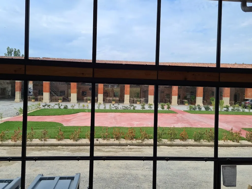 Agribirrificio del Graal_Borgo San Giacomo_slider_image_3