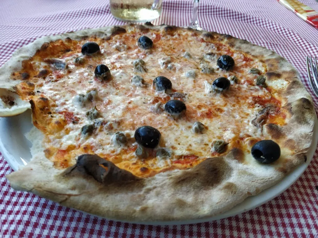 maurizio “Cippalippa” giavazzi_Pizzeria La Rumelgia_Bornato_review