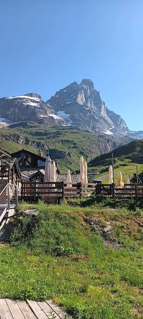 David Russell_Hotel Baita Cretaz_Valtournenche_review