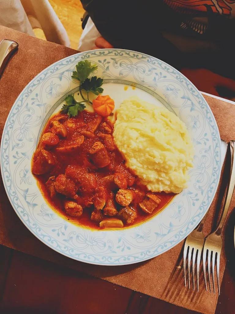 Olha Burlai_Ristorante Maison Jean Bich di Pers_Valtournenche_review