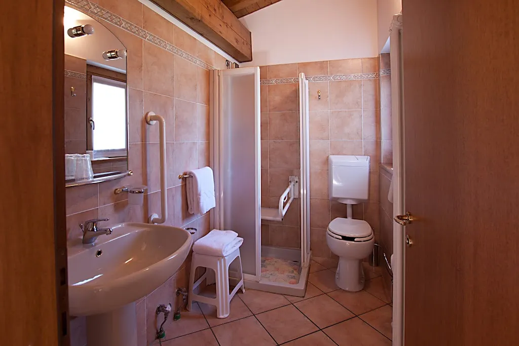 Al Milano Hotel, Ristorante & Pizzeria_Bossico_slider_image_3