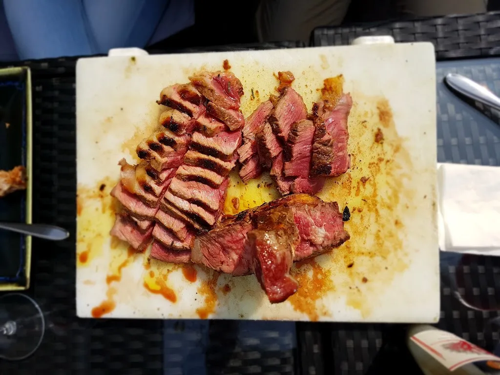 Matteo Alberta_D'Oc Cafe' 56 Di Innocenti Claudia_Bottanuco_review