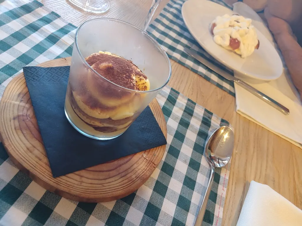 Yafiet Woldu_Navertino Trattoria e Bed&Breakfast_Borno_recensione