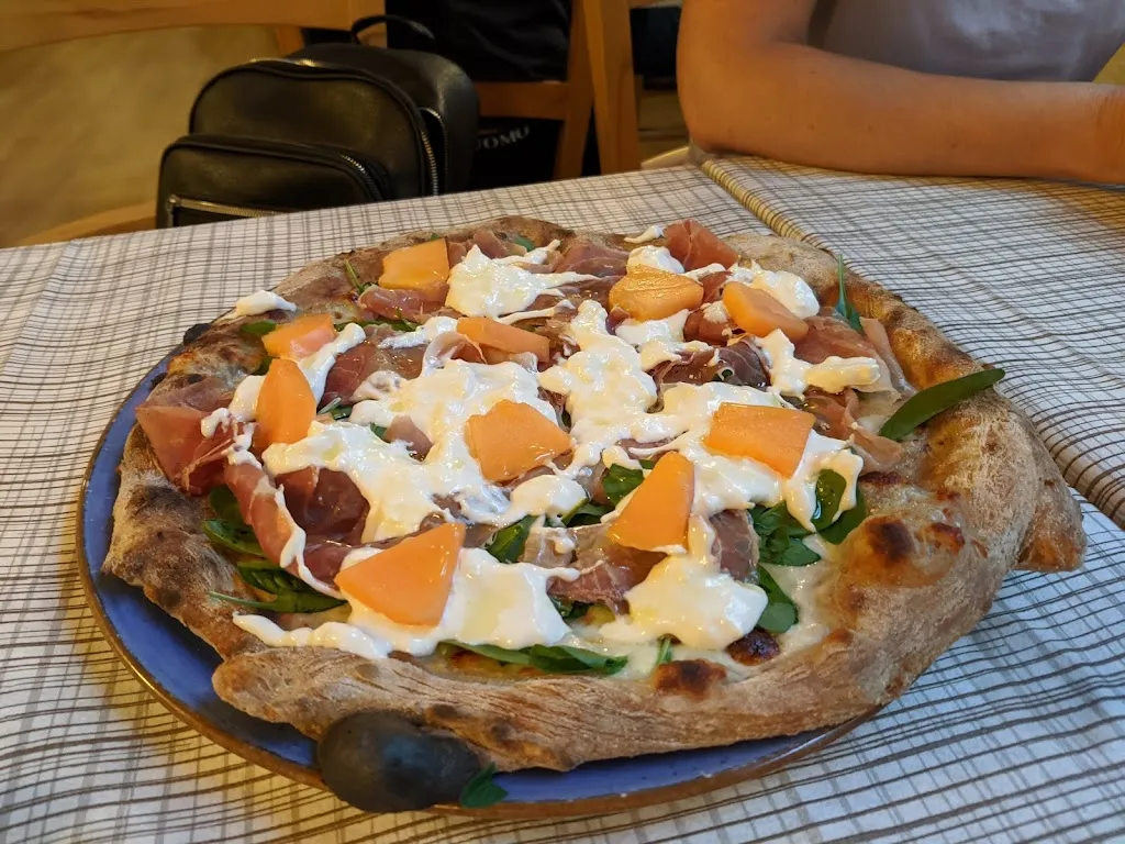 Menu_PizzCamì Ristorante Pizzeria_Borno_image_8