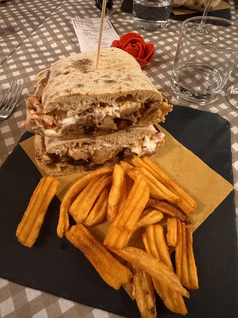 Susanna B_PizzCamì Ristorante Pizzeria_Borno_review