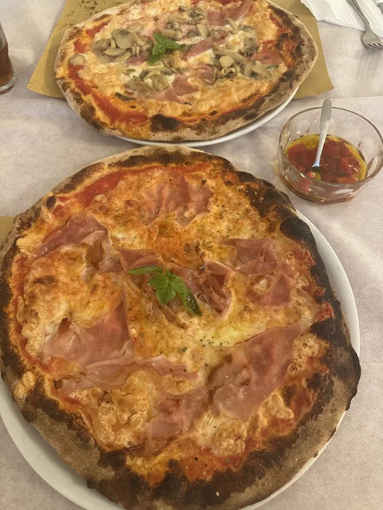 1ripsad_DA SCIASCIO PIZZERIA_Acquarica del Capo_review