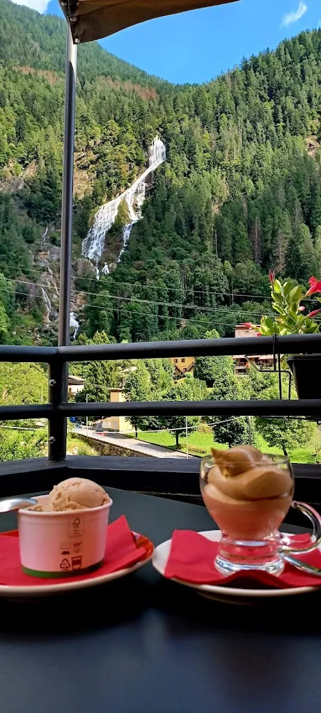 Ristorante Pizzeria Il Caminetto_Branzi_slider_image_3