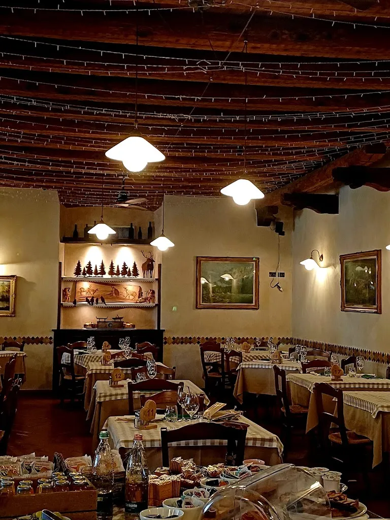 Albergo Ristorante Piazza Brembana_Branzi_slider_image_2