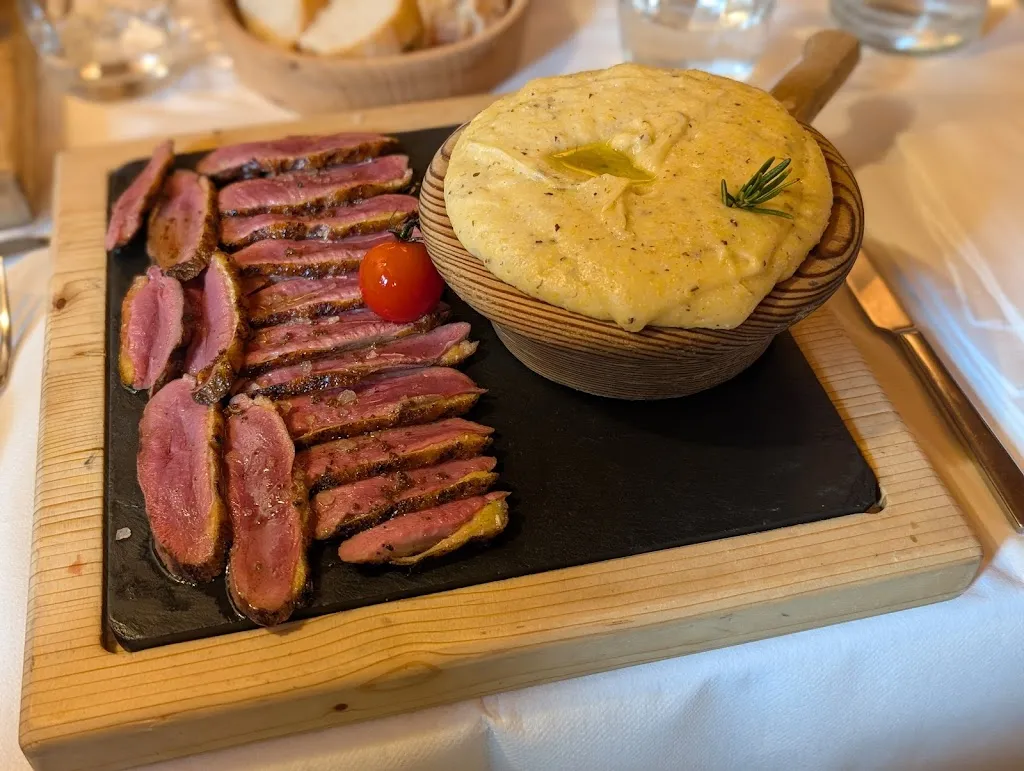 Restaurant Inn Pizzeria I Riviù_Branzi_slider_image_3