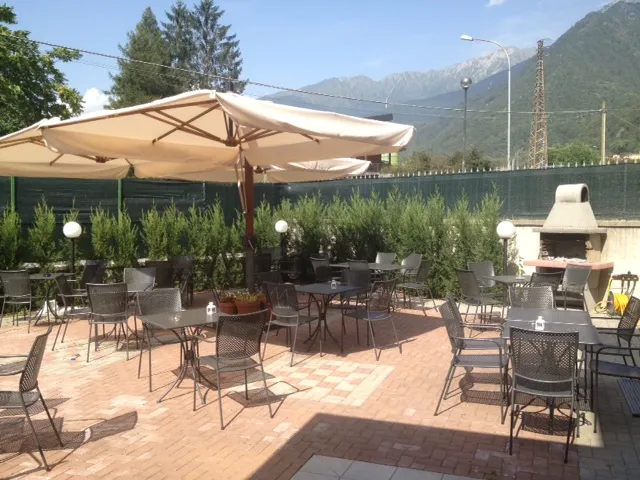 Ladybug Bar restaurant in Braone