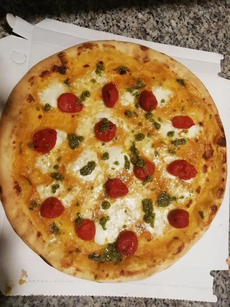 Menu_Pizzeria petricore_Brebbia_image_7