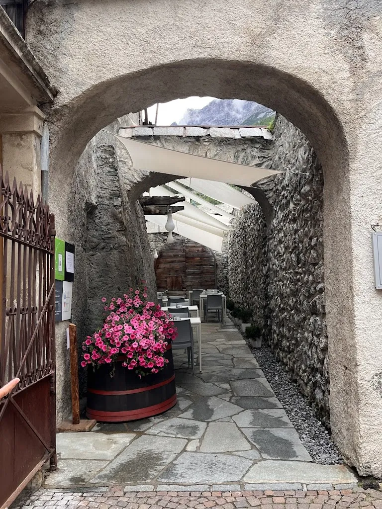 Christine Lantry_Enoteca Guanella e Ristorante dell'Enoteca_Bormio_review