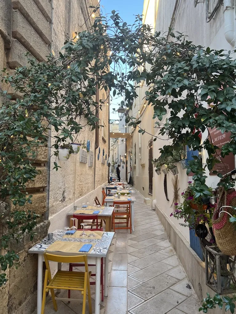 Nathalie Prontera_Antica Pietra Filosofale_Acquarica del Capo_recensione