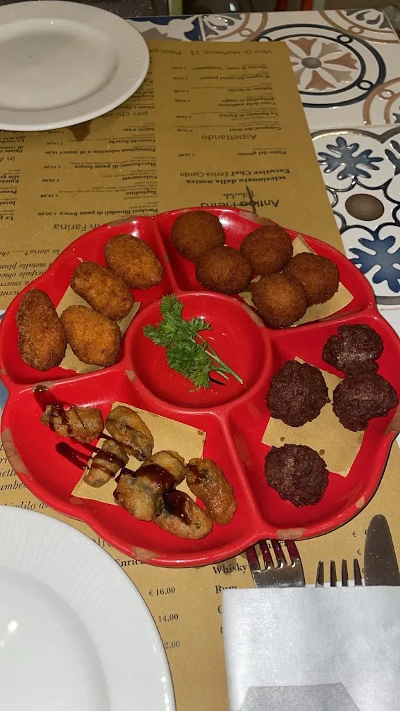 Andrea Di Pilato_Antica Pietra Filosofale_Acquarica del Capo_recensione