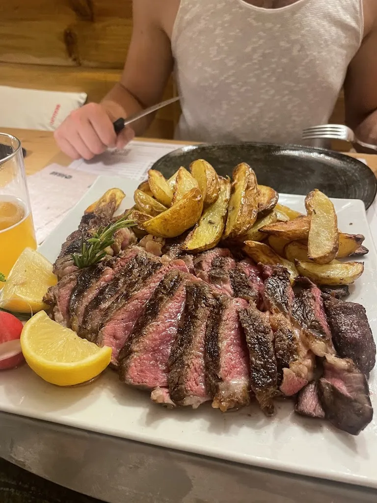 Angelika Kryńska_Keller Steak House_Bormio_review