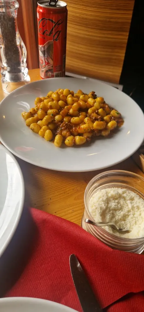 Sander Rozendaal_Sunrise Ristorante con Pizzeria_Bormio_review