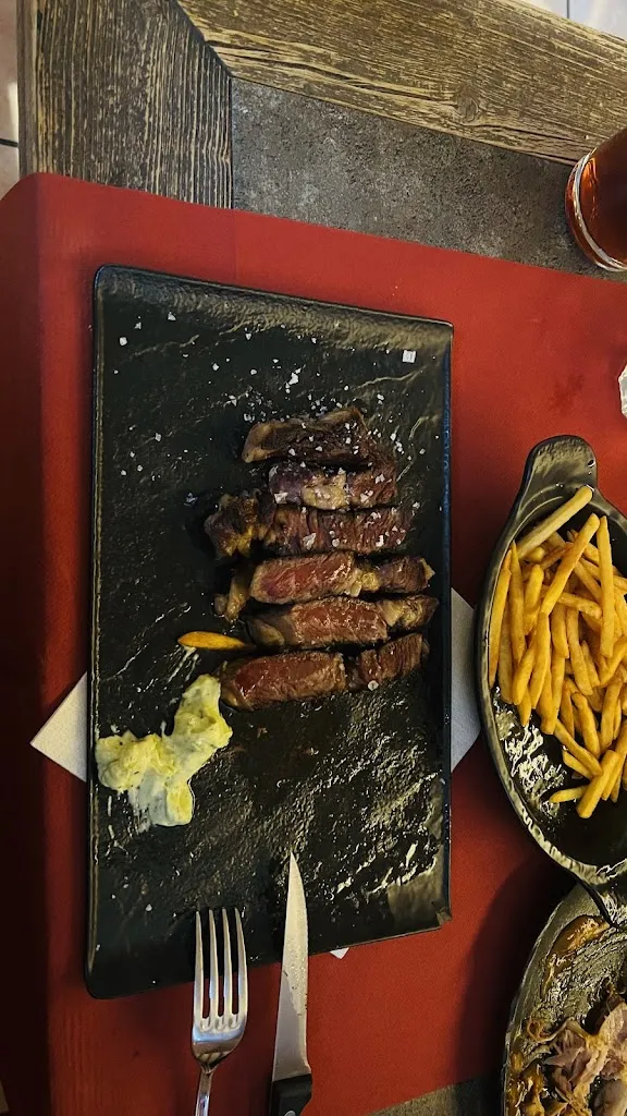 Hebler Marius_Ristorante Rebel8_Bormio_review