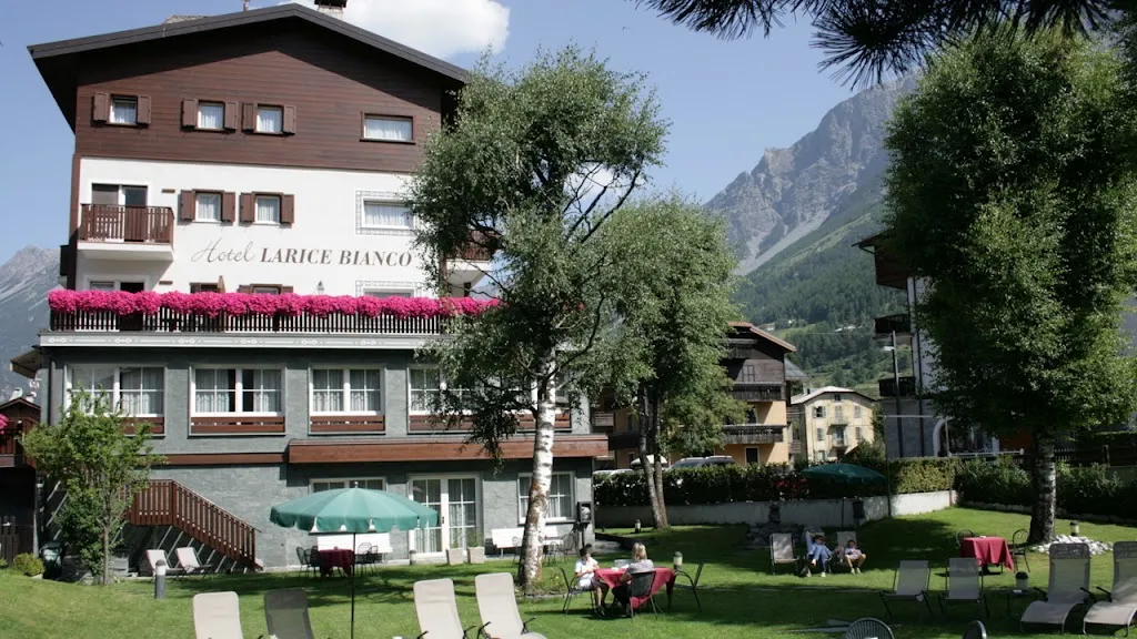 Hotel Larice Bianco_Bormio_slider_image_1
