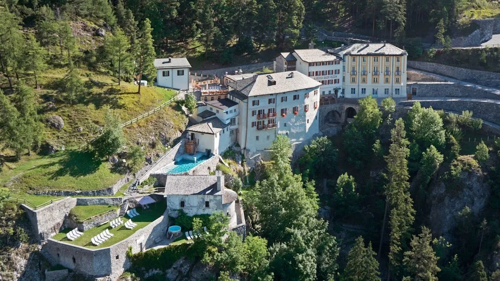 Hotel Bagni Vecchi restaurant in Bormio