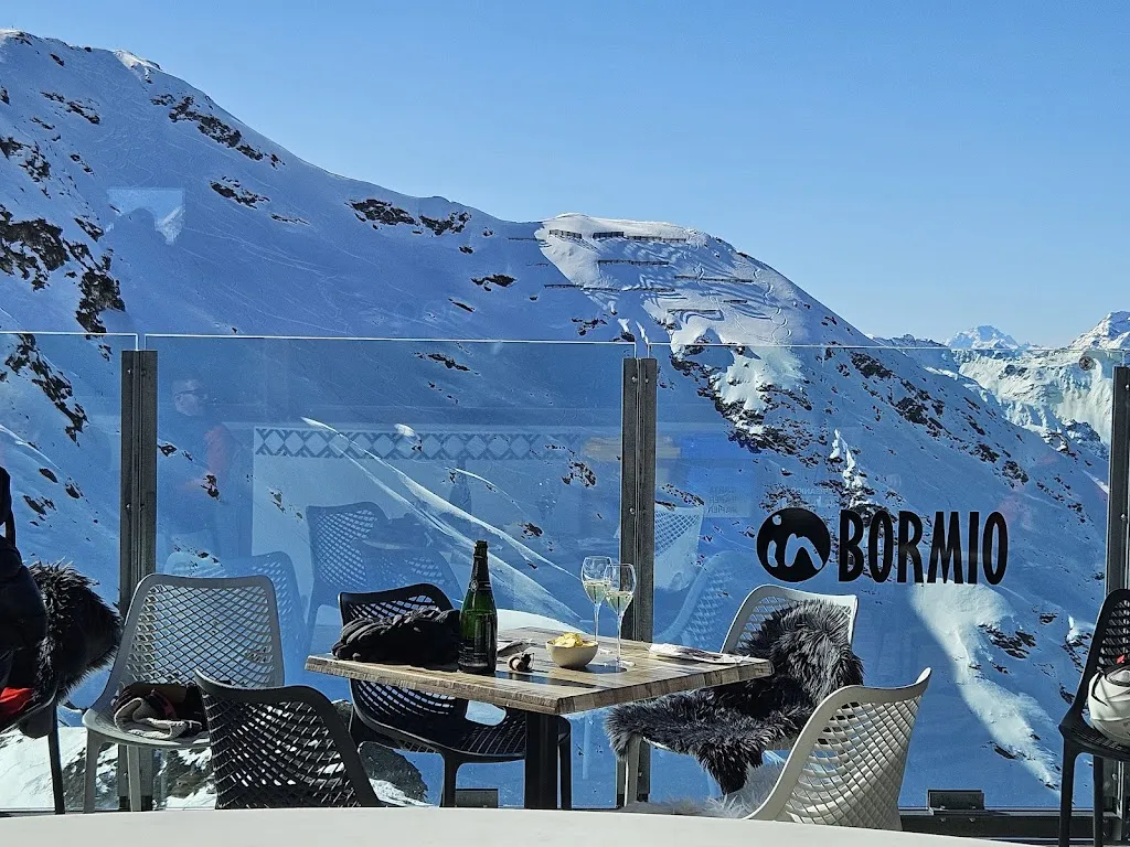 Lennart Alnas_Heaven 3000 Panoramic Restaurant_Bormio_review