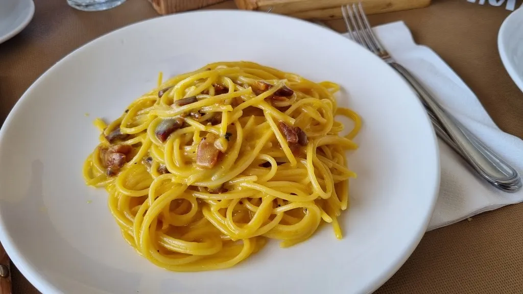 Taehan Lee_Heaven 3000 Panoramic Restaurant_Bormio_review