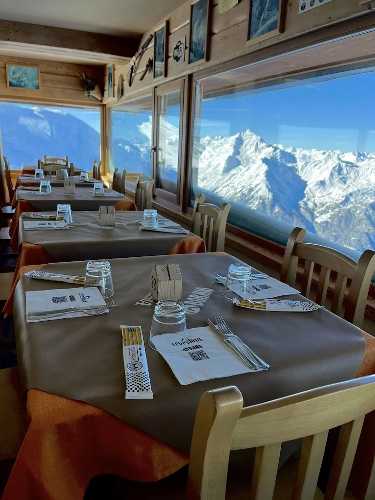 Heaven 3000 Panoramic Restaurant_Bormio_slider_image_1