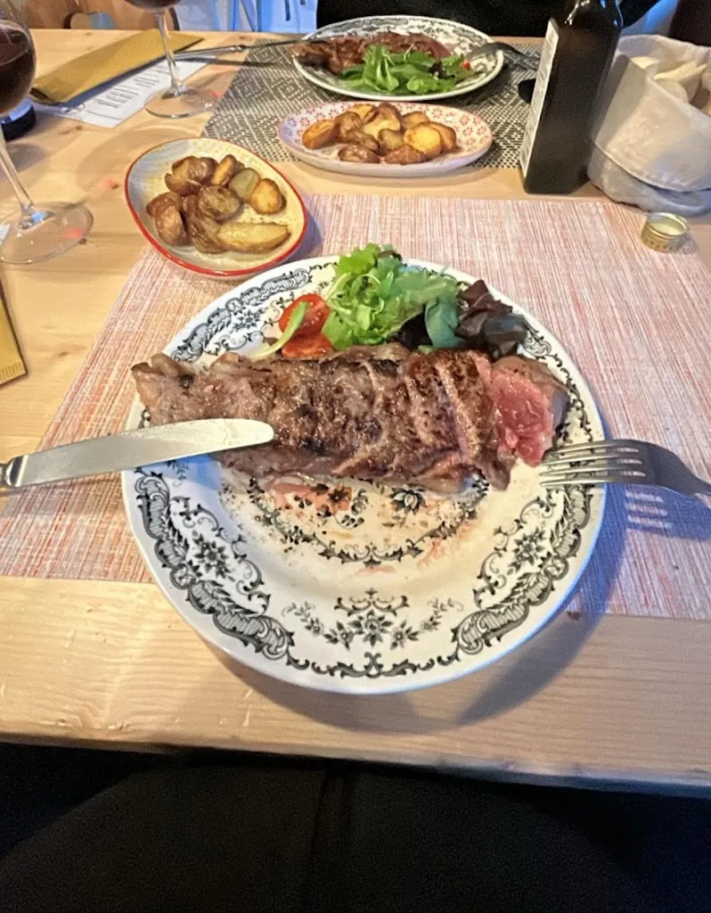 Wim Dieke_OSTELLO ALPINO_Bormio_recensione