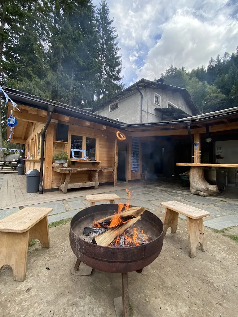 Danielle Fontaine_Bait da Mighel_Bormio_review